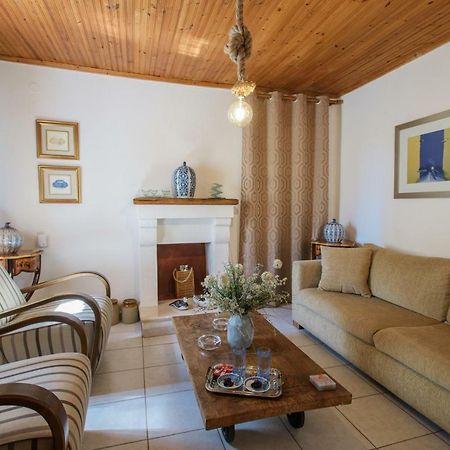 فيلا Lena'S Garden House كالامباكا المظهر الخارجي الصورة