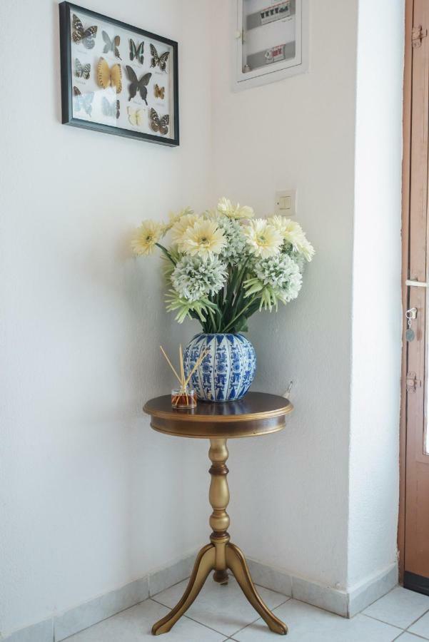 فيلا Lena'S Garden House كالامباكا المظهر الخارجي الصورة